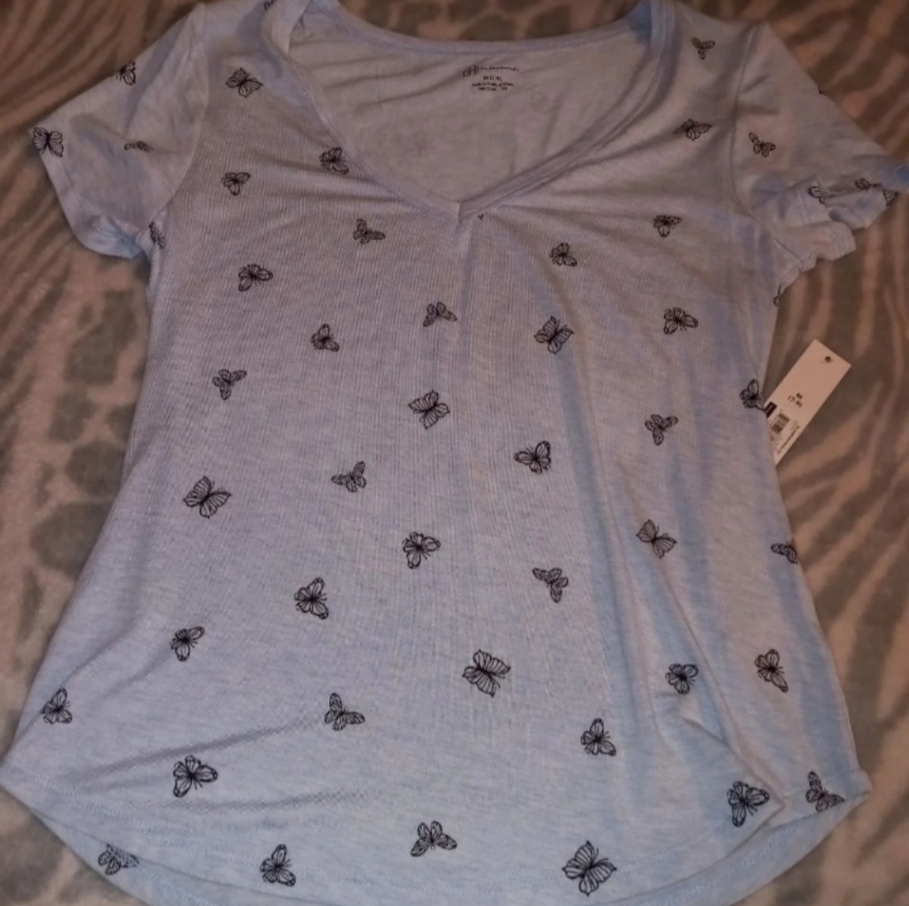 V-Neck Tshirt